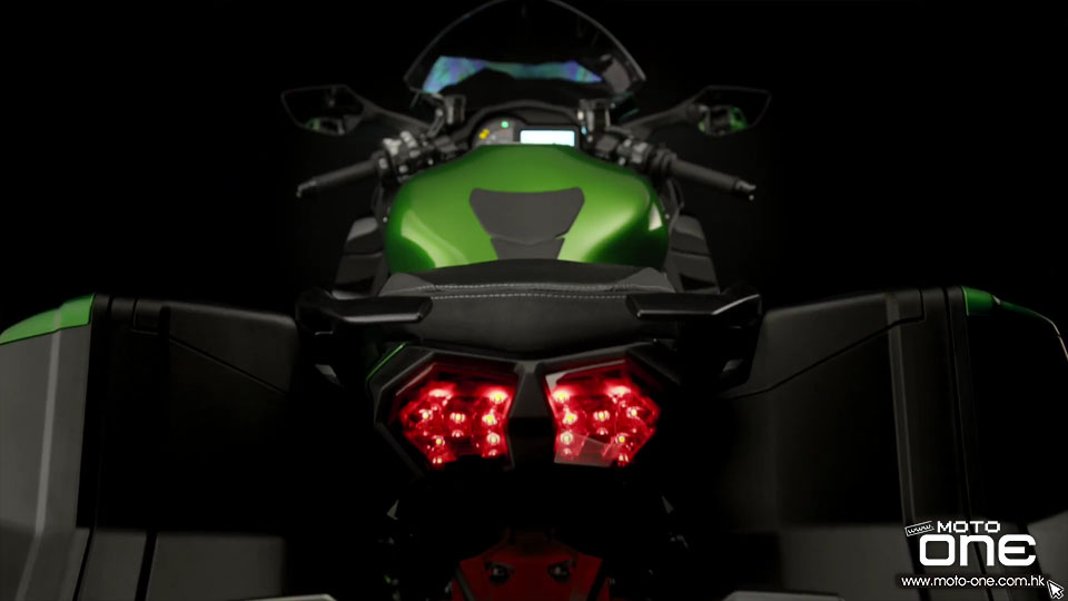 2018 KAWASAKI Ninja H2 SX SE