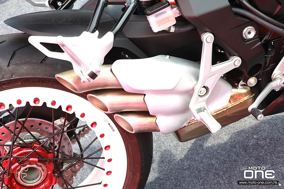 2018 MV Agusta Brutale Dragster 800 RR