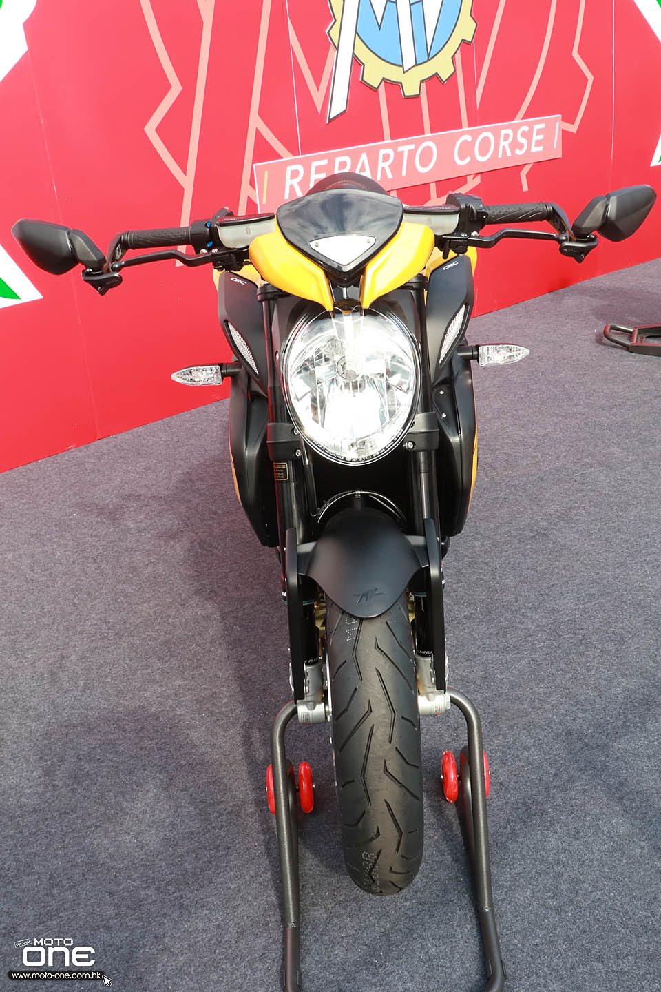 2018 MV Agusta Brutale Dragster 800 RR