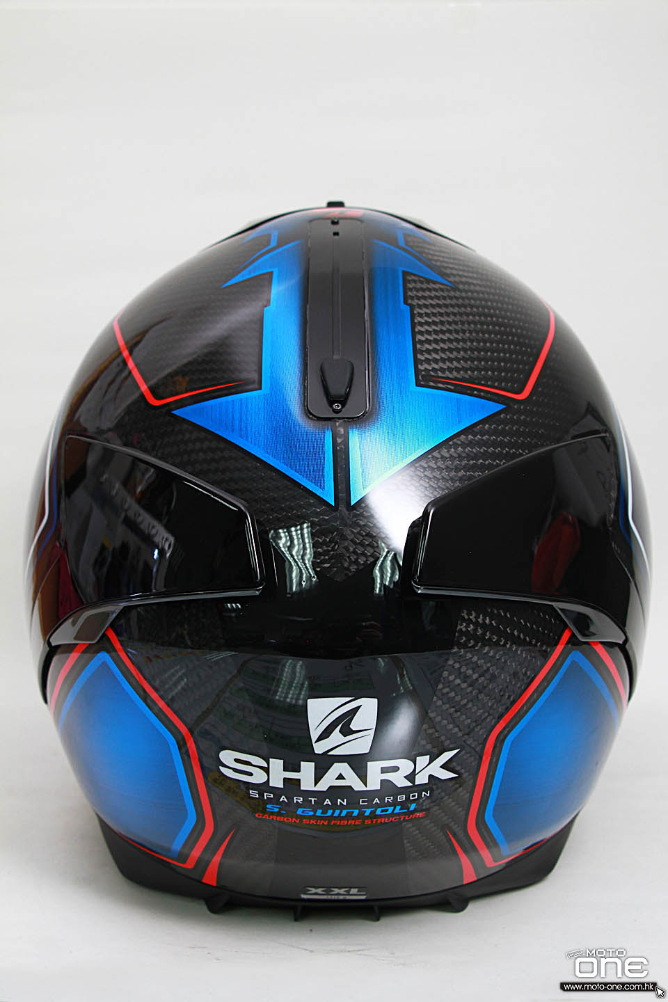 2017 Shark Spartan Carbon