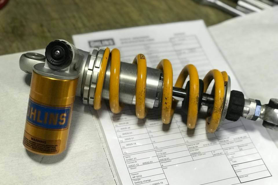 MOTARD TECH OHLINS