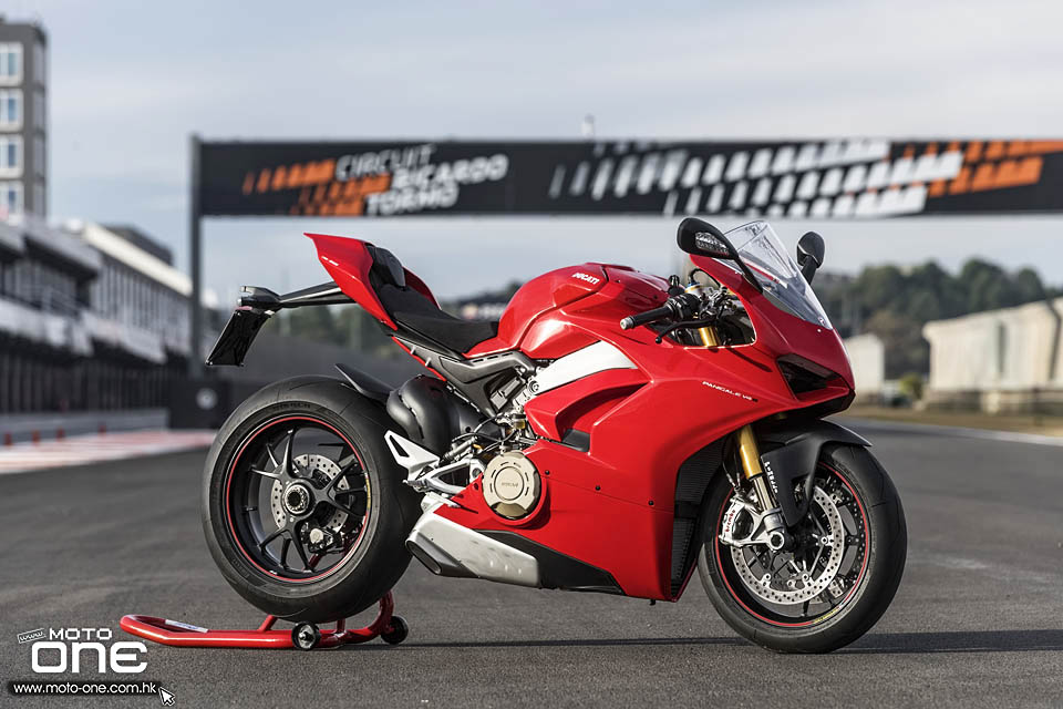 2018 DUCATI PANIGALE V4