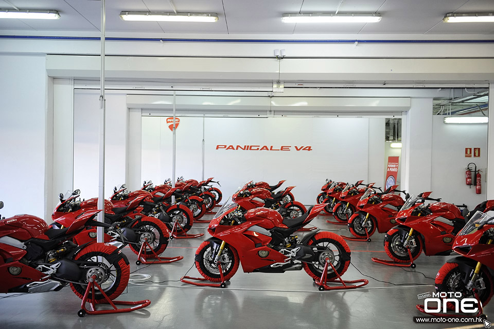 2018 DUCATI PANIGALE V4