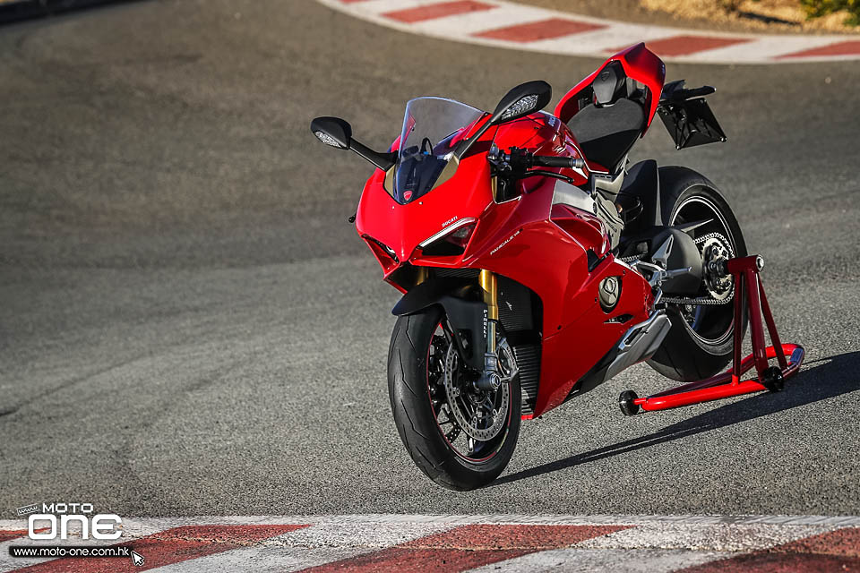 2018 DUCATI PANIGALE V4