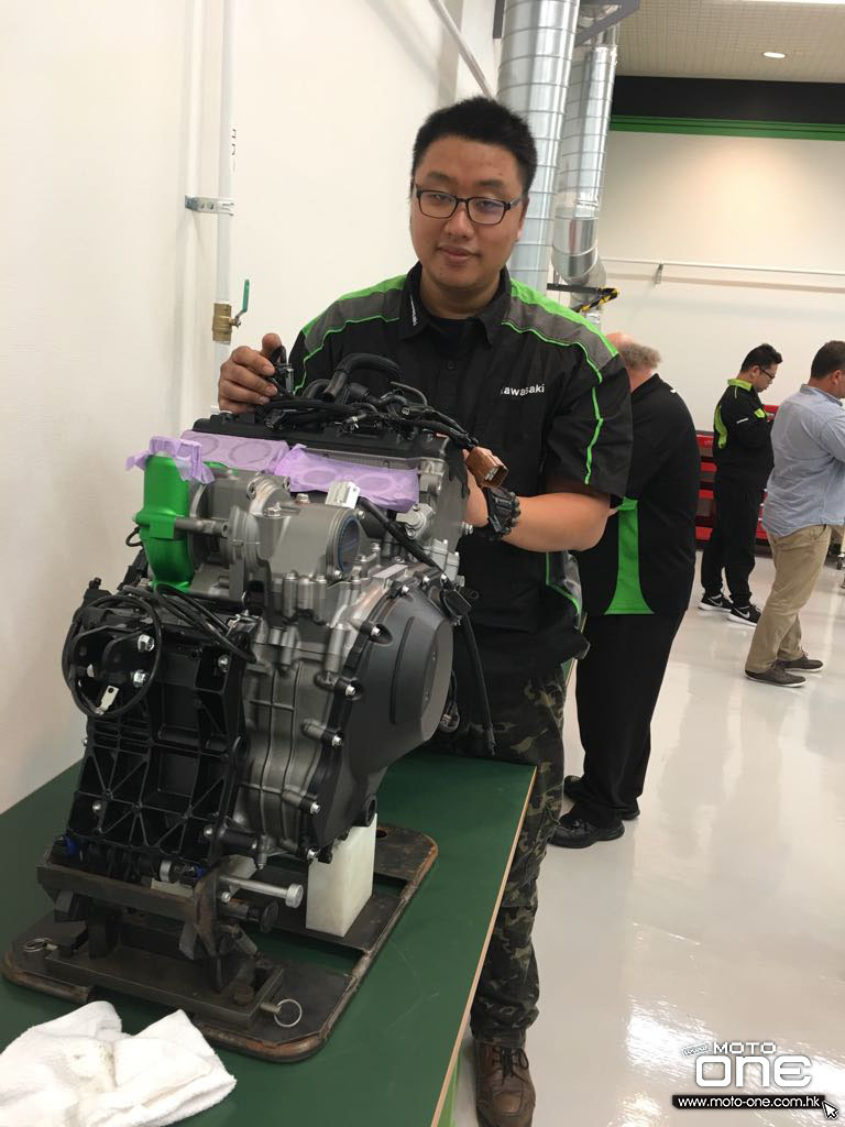 2018 KAWASAKI TRAINING COURSE