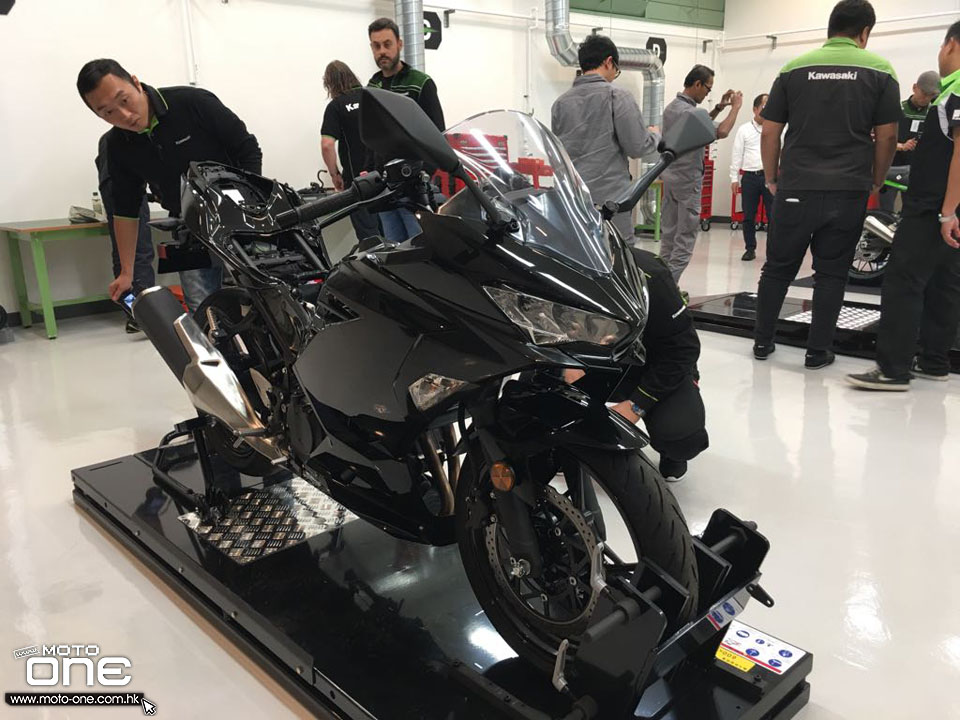 2018 KAWASAKI TRAINING COURSE