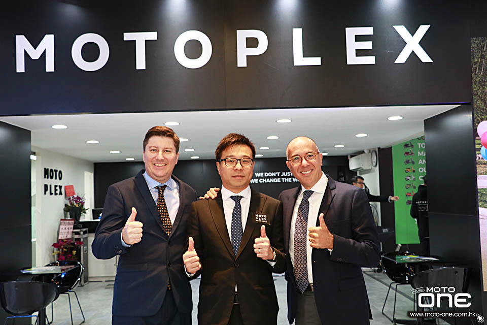 2018 MotoPlex Piaggio Vespa Aprilia Moto Guzzi