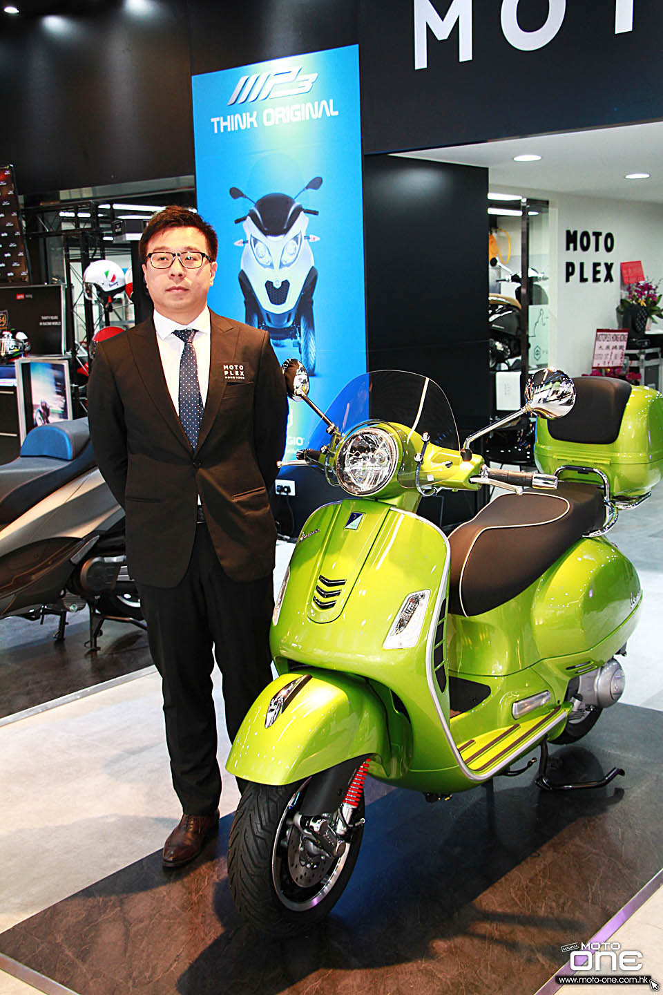 2018 MotoPlex Piaggio Vespa Aprilia Moto Guzzi