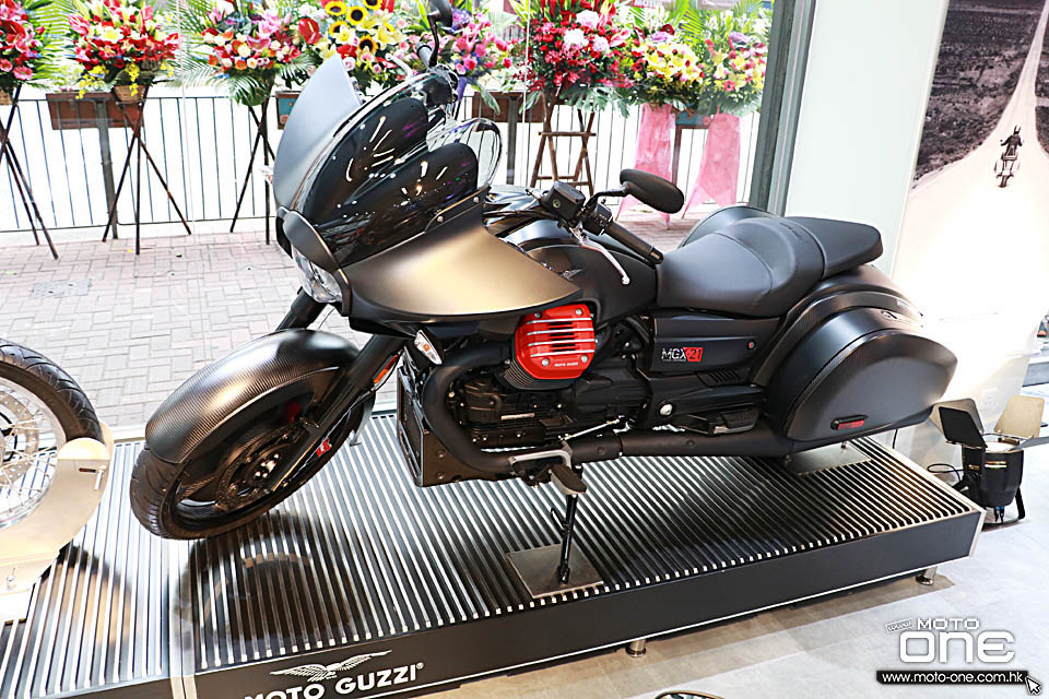 2018 MotoPlex Piaggio Vespa Aprilia Moto Guzzi