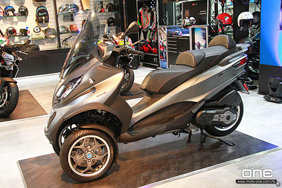 2018 MotoPlex Piaggio Vespa Aprilia Moto Guzzi