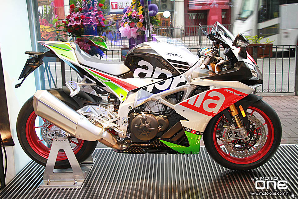 2018 MotoPlex Piaggio Vespa Aprilia Moto Guzzi
