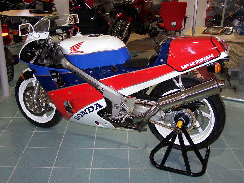 1989 Honda VFR750 RC30