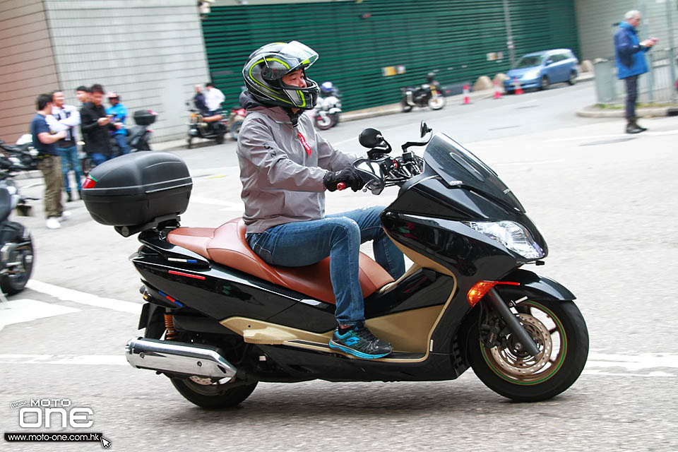 2018 CHINESE NEW YEAR RIDING KOWLOON