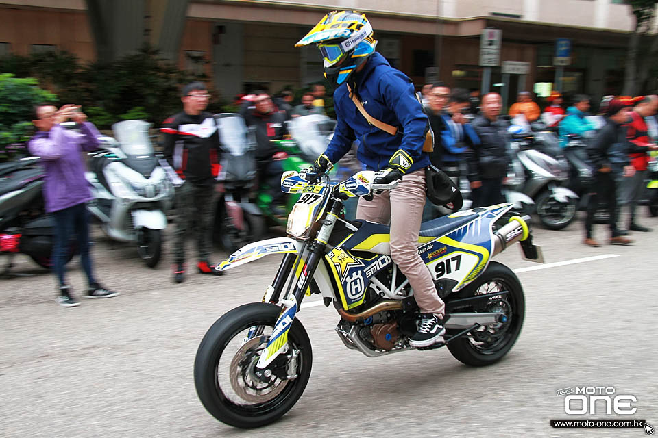 2018 CHINESE NEW YEAR RIDING KOWLOON