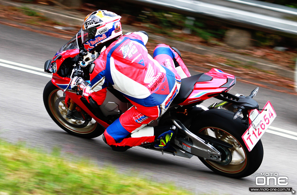 honda cbr1000rr sp2