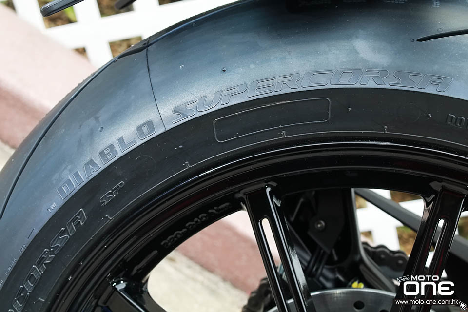 2018 MV Agusta Brutale 800 RR Pirelli