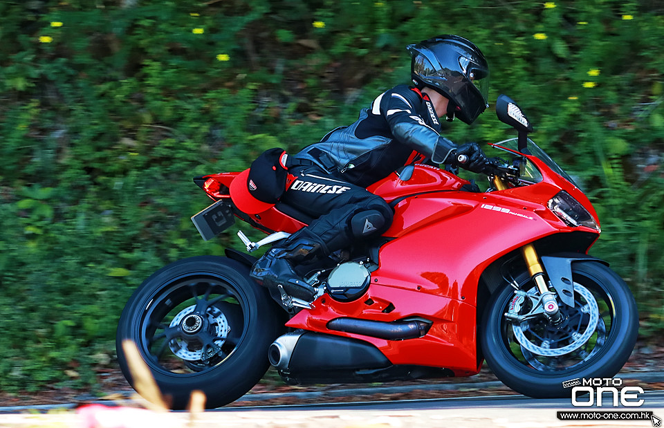 2018 DUCATI PANIGALE V4S 2017 1299 PANIGALE S