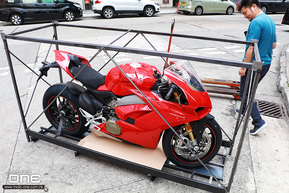 2018 DUCATI PANIGALE V4S OPEN BOX
