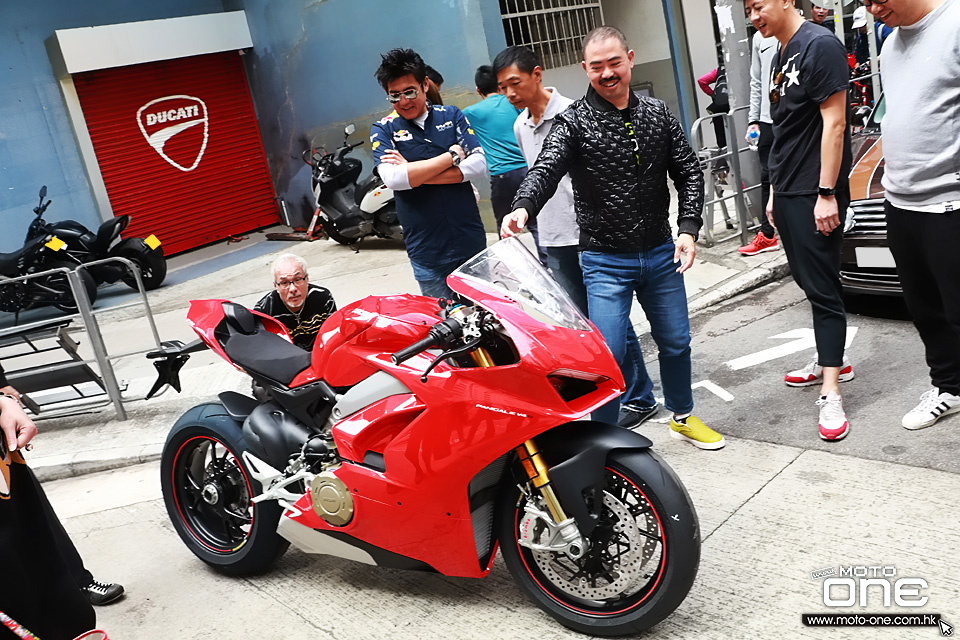 2018 DUCATI PANIGALE V4S OPEN BOX
