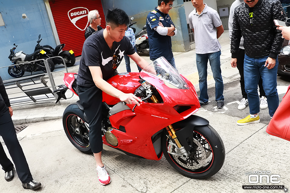 2018 DUCATI PANIGALE V4S OPEN BOX