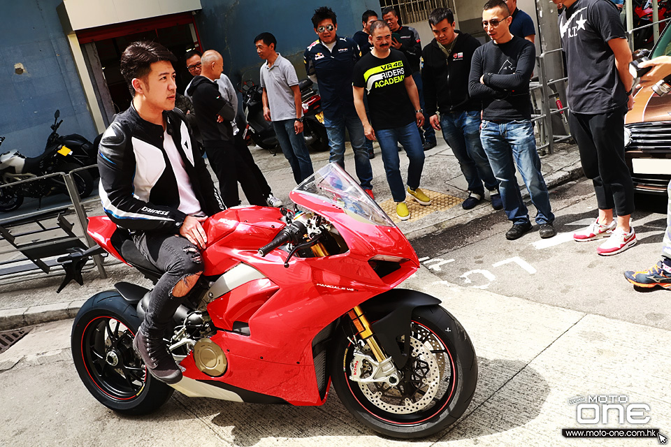 2018 DUCATI PANIGALE V4S OPEN BOX
