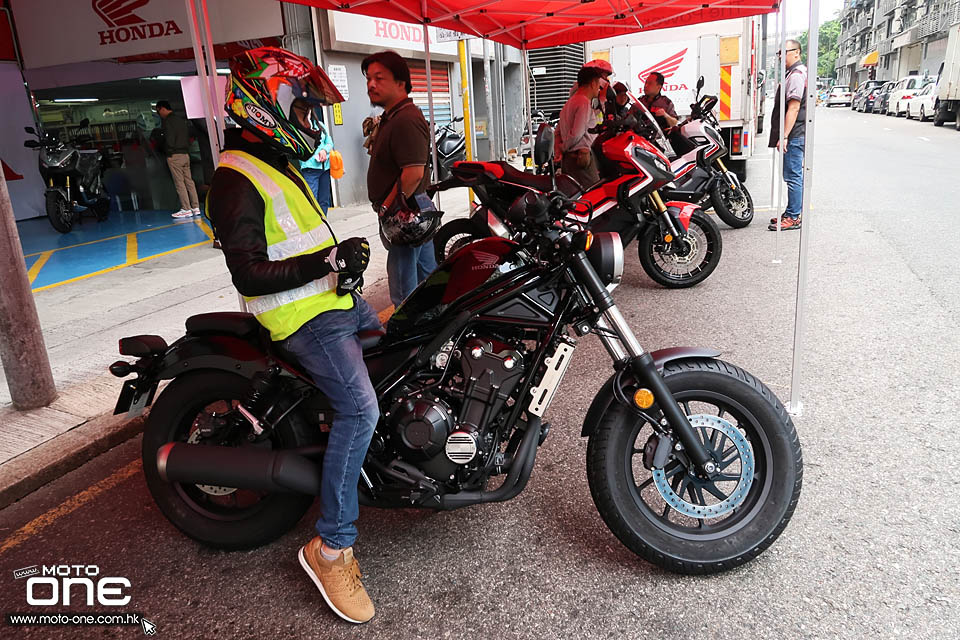 2018 HONDA X-ADV 750 Rebel 500