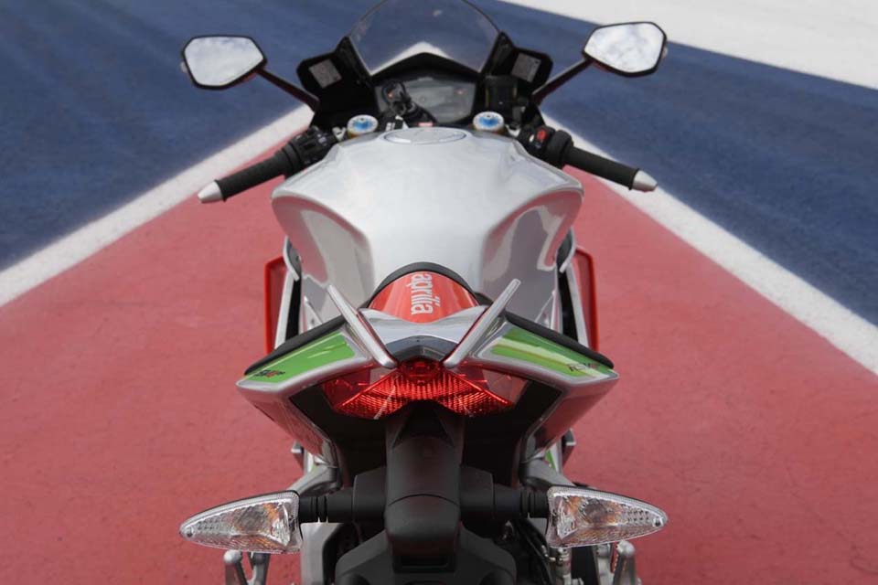 2018 Aprilia RSV4 RF LE