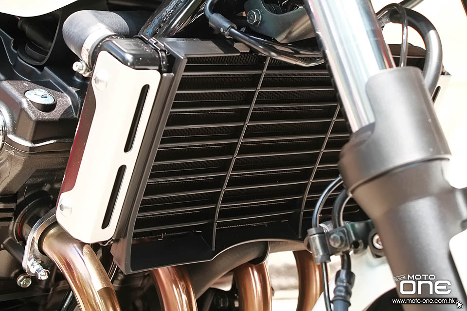 2018 HONDA CB400SF 25th