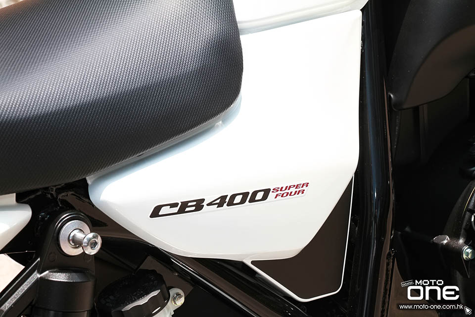 2018 HONDA CB400SF 25th