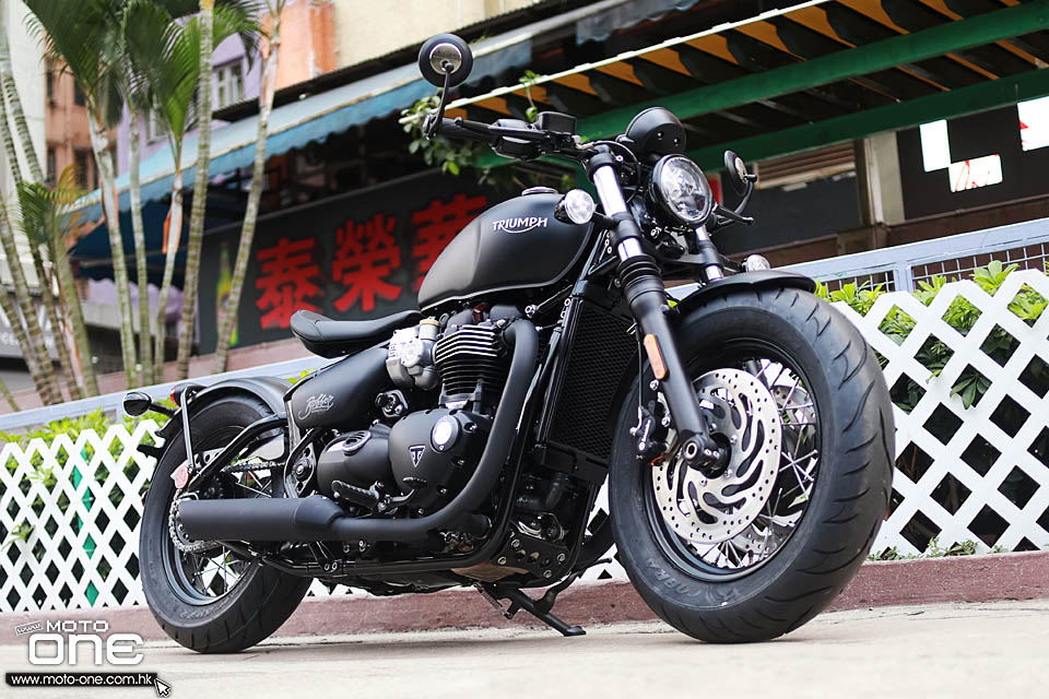 2018 Triumph Bonnevile Bobber Black ABS