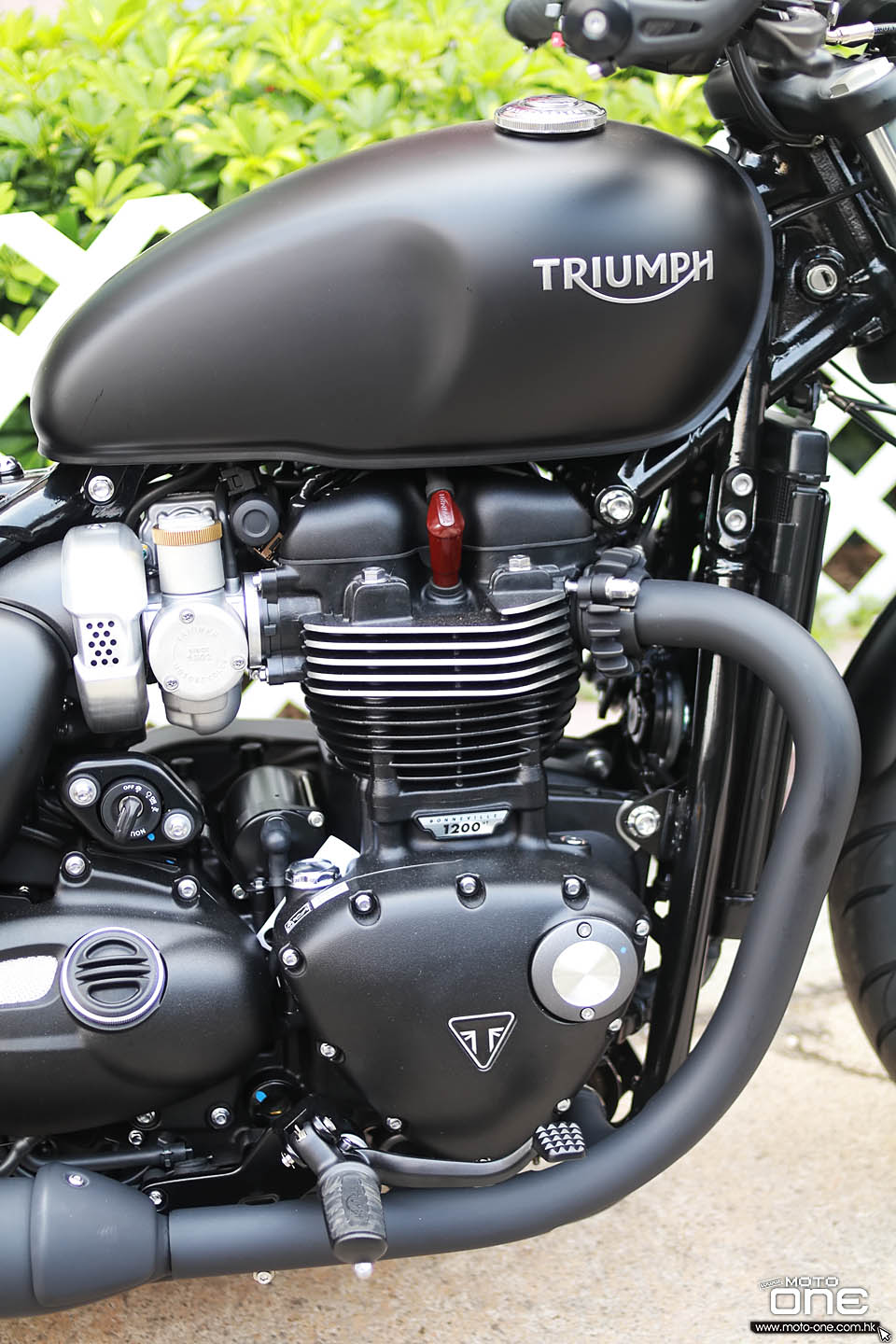 2018 Triumph Bonnevile Bobber Black ABS