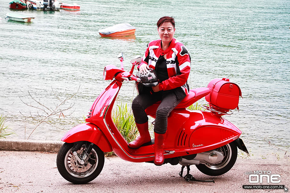 2018 VESPA 946 RED