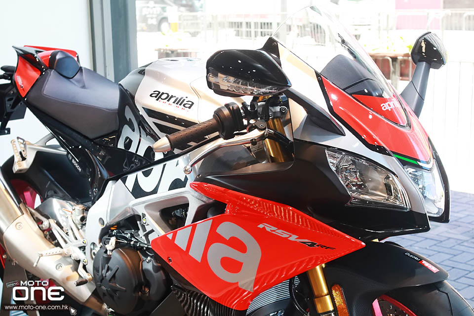 2018 APRILIA_RSV4 RF RR