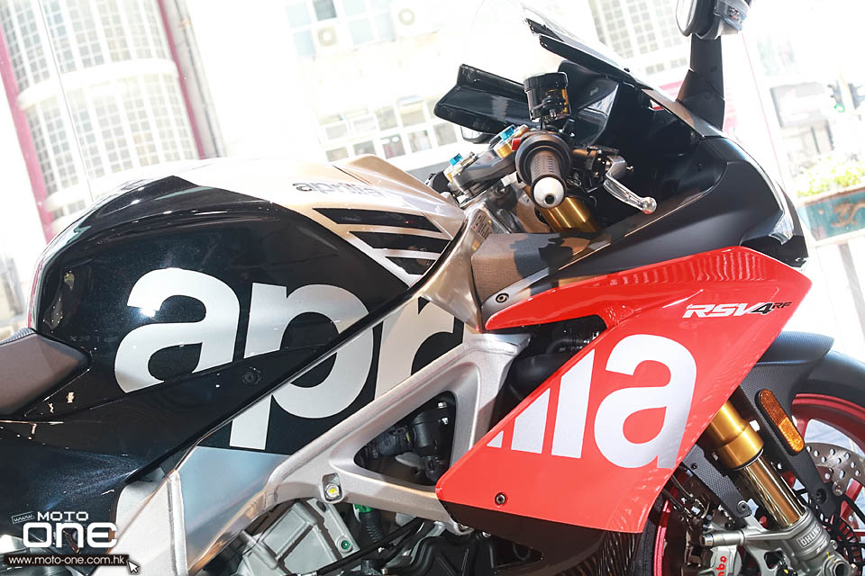 2018 APRILIA_RSV4 RF RR