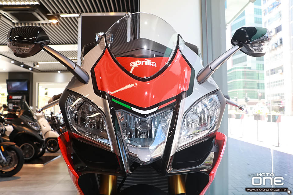 2018 APRILIA_RSV4 RF RR