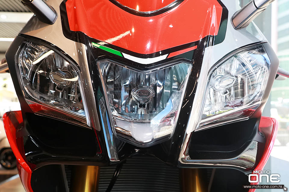 2018 APRILIA_RSV4 RF RR