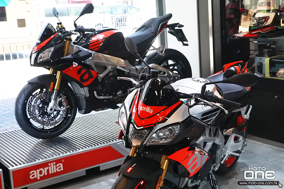 2018 APRILIA_Tuono V4 1100 Factory