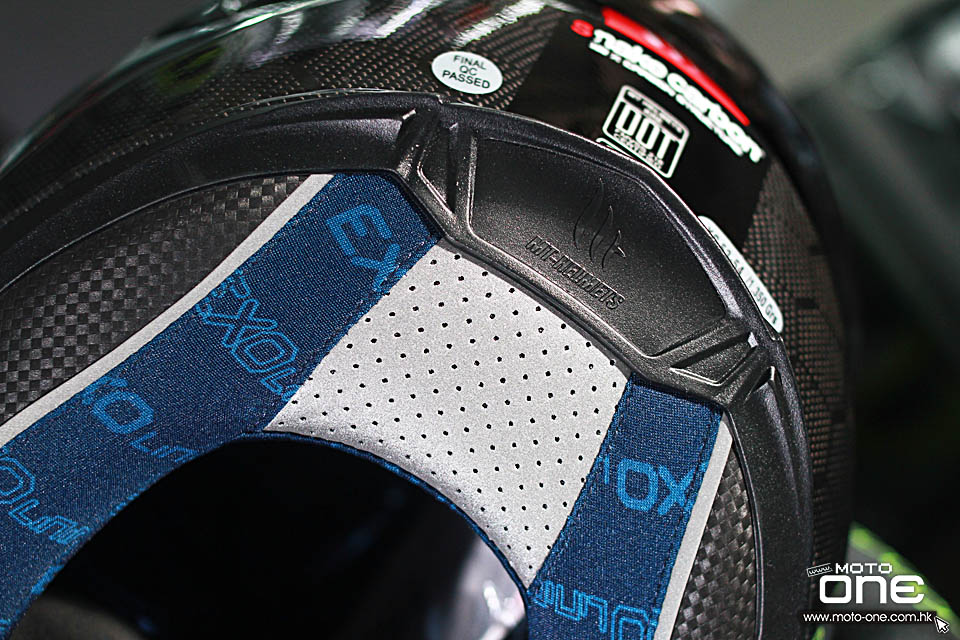 2018 MT KRE SNAKE CARBON HELMET