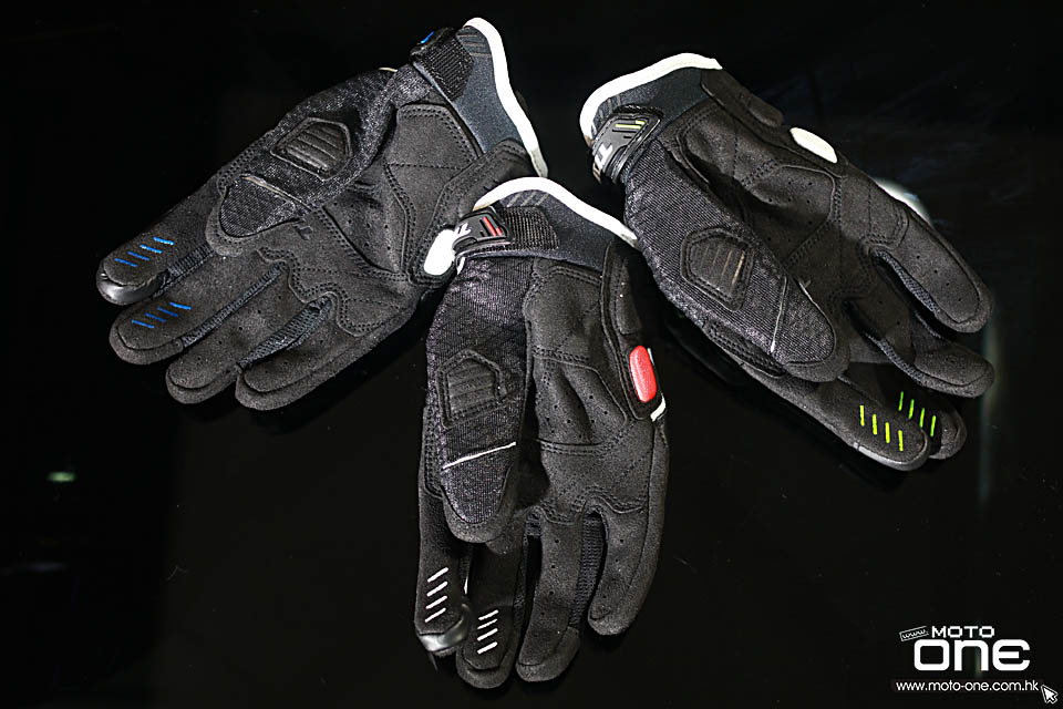 2018 RS-TAICHI RAIN SUITS & GOLVE