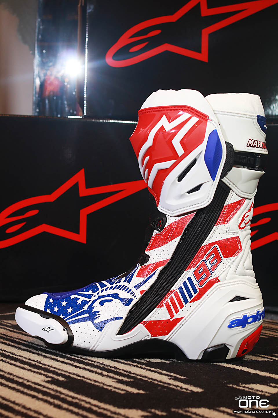 2018 ALPINESTARS SUPERTECH R