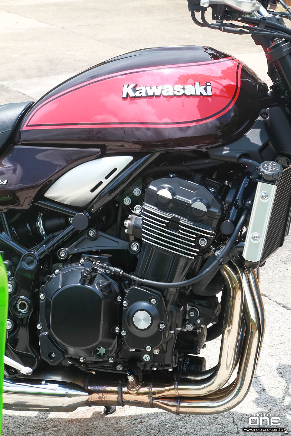 2018 KAWASAKI Z900RS AND Z900RS Cafe