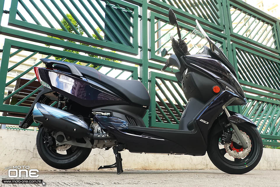 2018 KYMCO G-Dink 250i