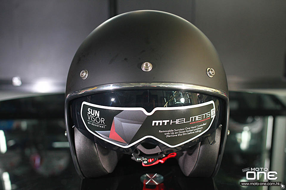 2018 MT HELMETS LeMans2 SV