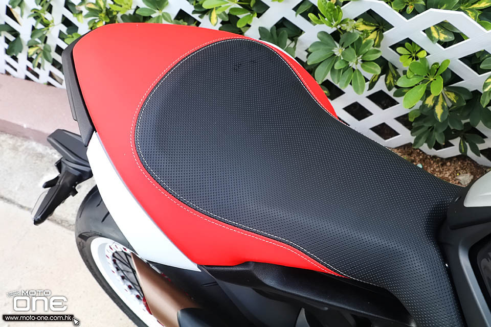 2018 MV Agusta Dragster 800 RR