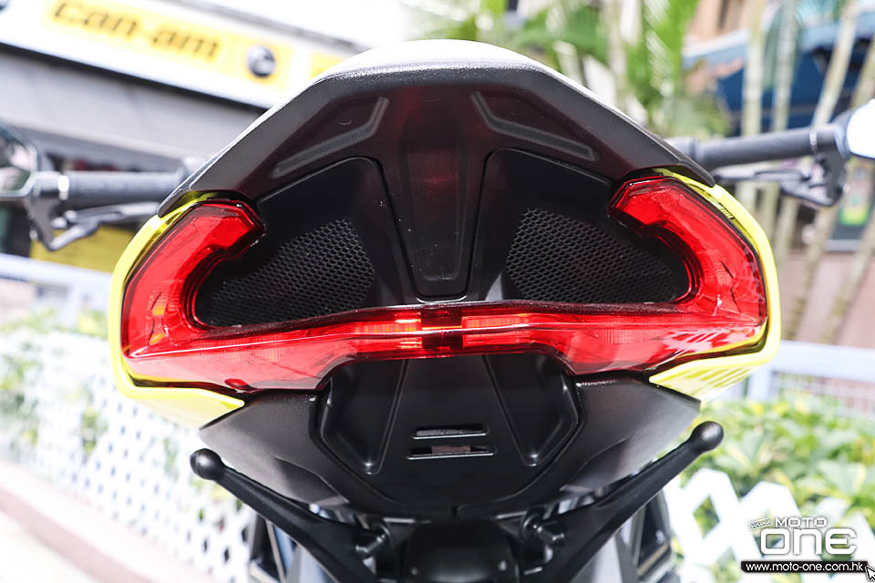 2018 MV Agusta Dragster 800 RR