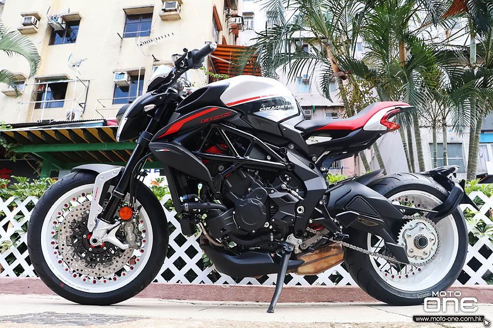 2018 MV Agusta Dragster 800 RR