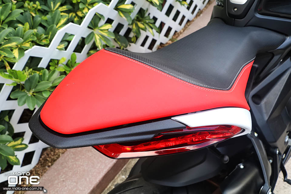2018 MV Agusta Dragster 800 RR
