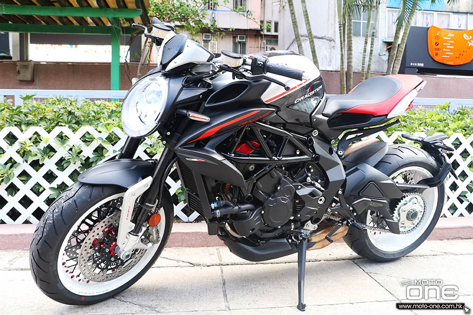 2018 MV Agusta Dragster 800 RR