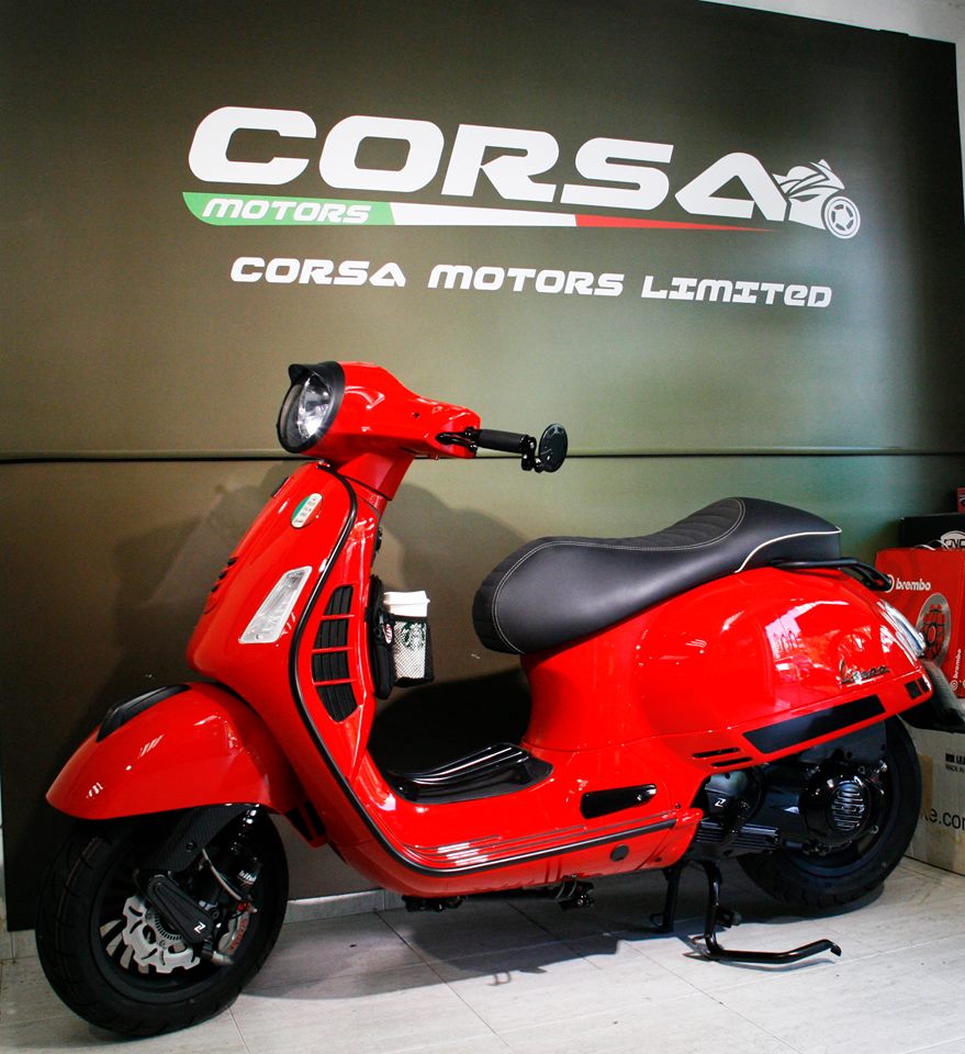 2018 Vespa GTS 300 Super Corsa Motors