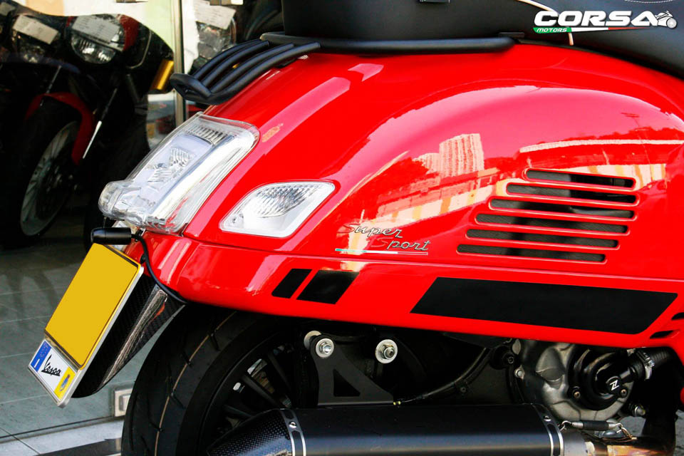2018 Vespa GTS 300 Super Corsa Motors
